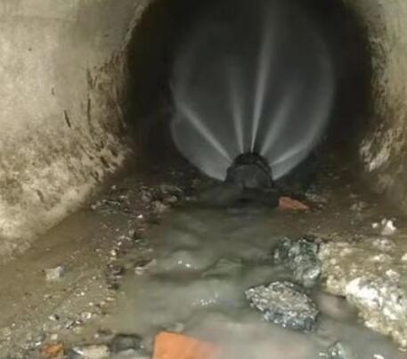 元宝山市政管道清淤